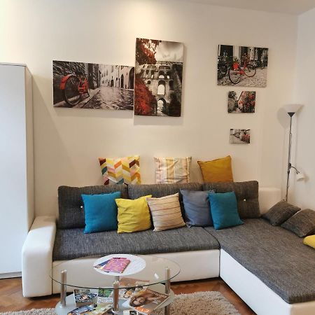 Patrik Apartman Szekesfehervar Exterior photo